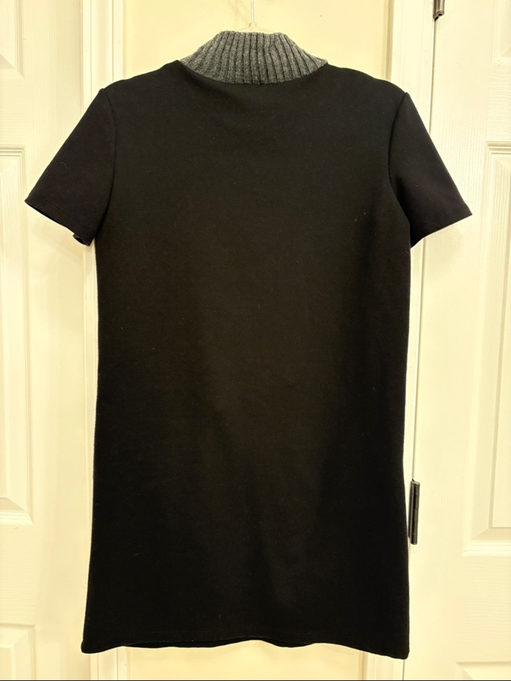 Vintage Zara Gray and Black Knit Dress - Picture 3 of 4